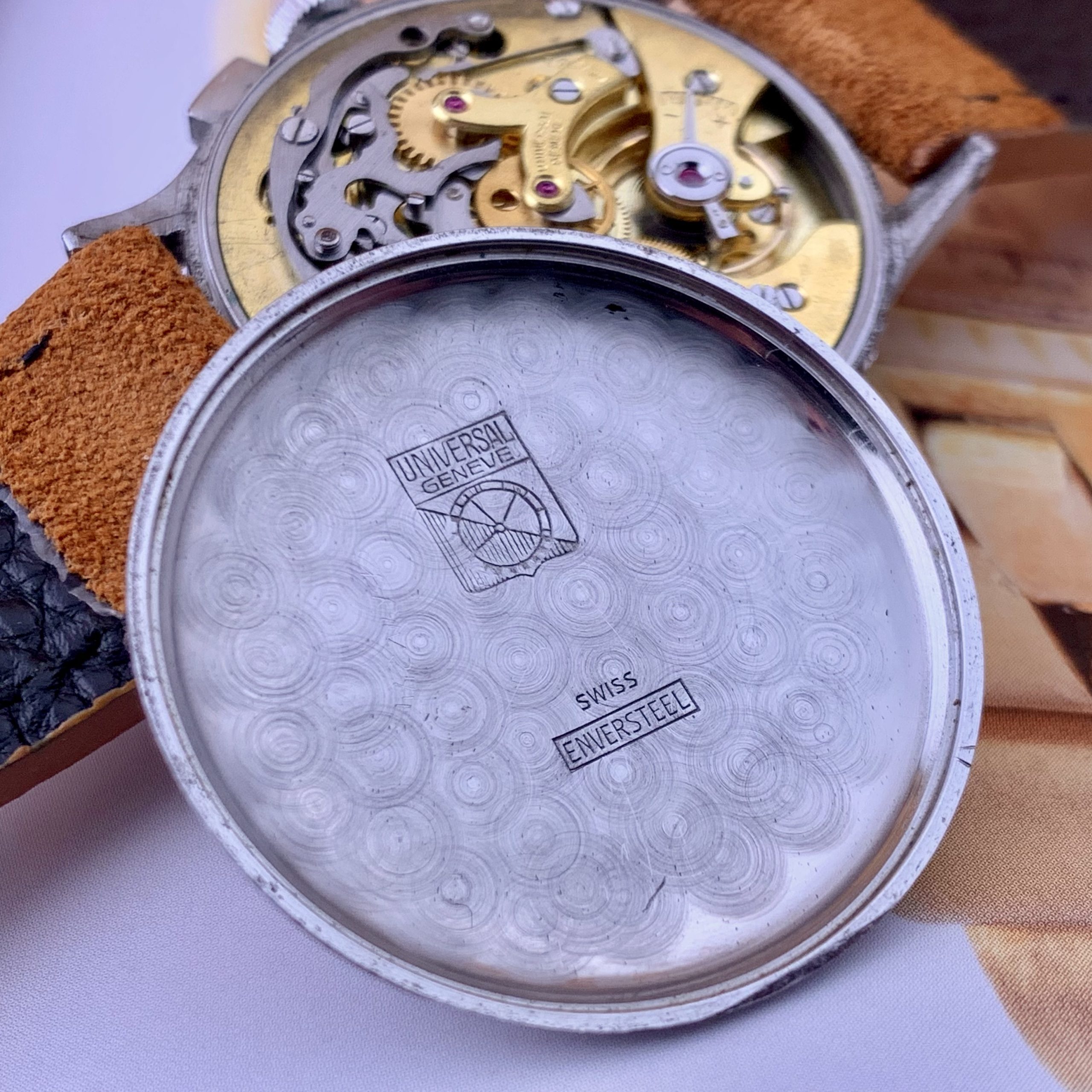 Universal Genève Tri-Compax Moon Phase Chronograph Triple-Date - Ref. 22279