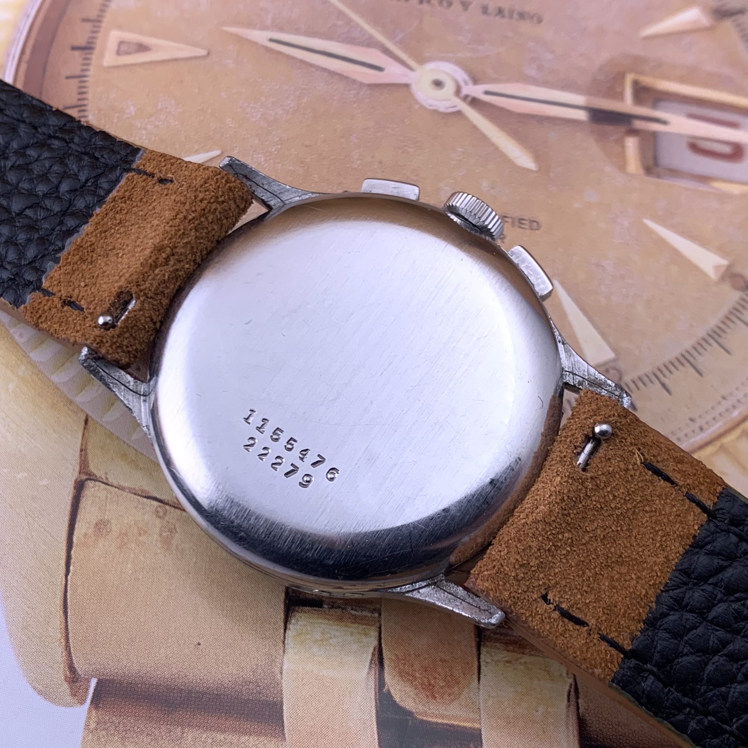 Universal Genève Tri-Compax Moon Phase Chronograph Triple-Date - Ref. 22279