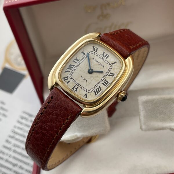 Cartier Gondole Ladies Dress Watch in Yellow Gold