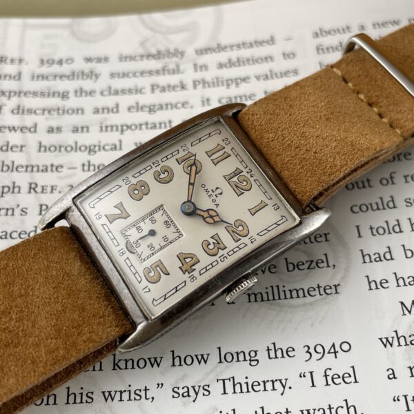 Omega 1932 Art-deco Jumbo Curvex Silver Officers Watch