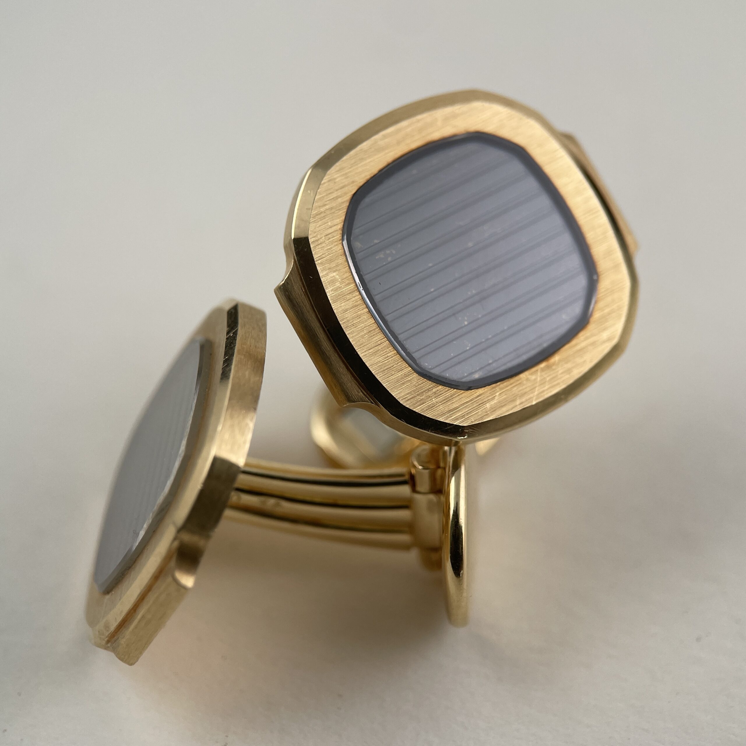 Patek Philippe Nautilus Cufflinks Ref. 9037 in Yellow Gold