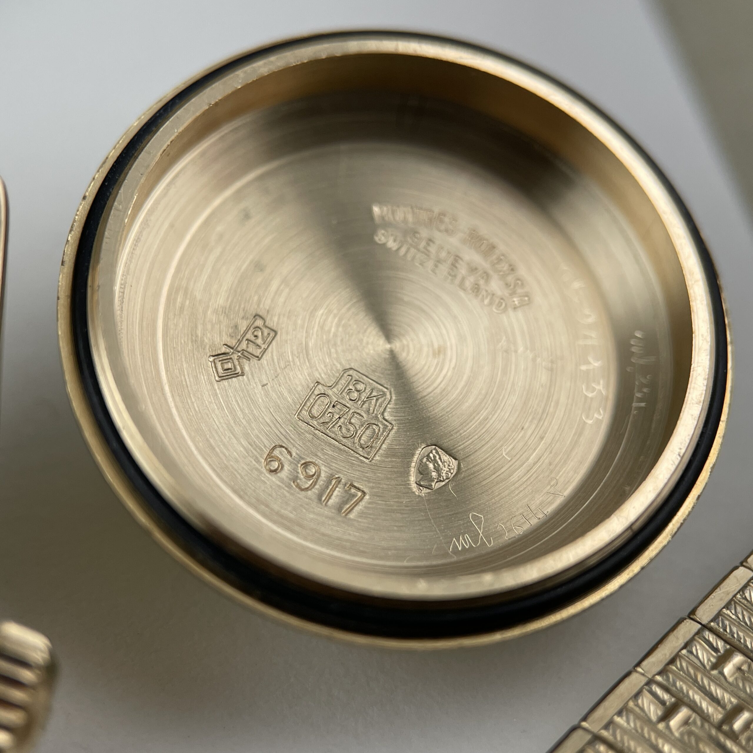 Rolex Datejust - Sequoia Dial - Yellow Gold Ref. 6917